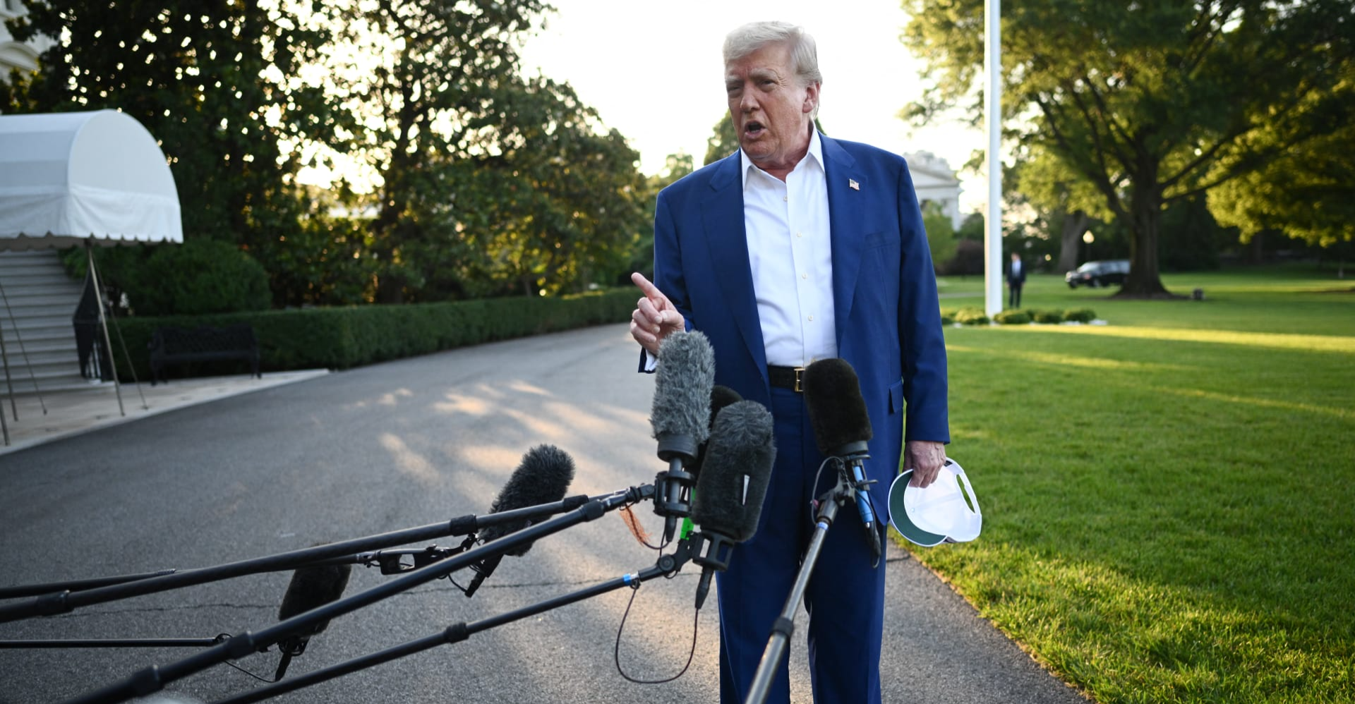 Warning from chaos: Trump rules out regime change in Iran