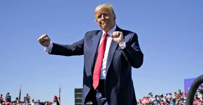 ترامب ينشر فيديو لقصف إيران بأغنية "استفزازية"