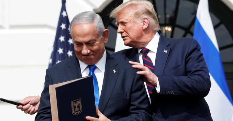 ترامب: أمريكا أنقذت اسرائيل وستنفذ نتنياهو من المحاكمة