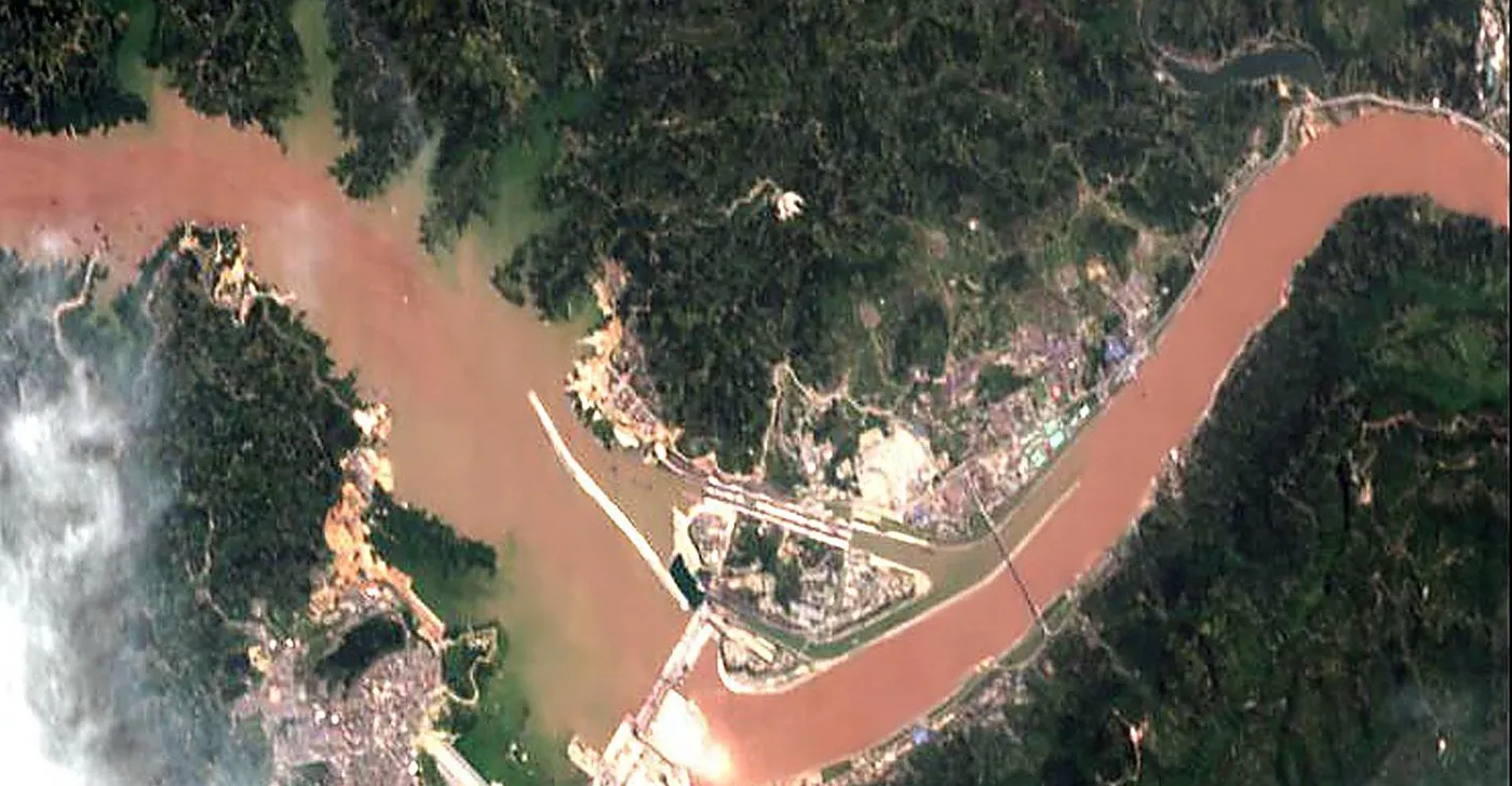 سد صيني عملاق يعيق دوران الأرض ويؤثر على توازنها