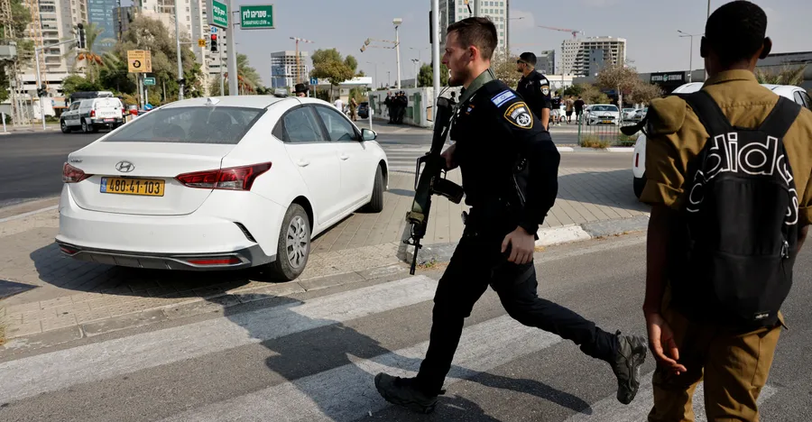 إسرائيل تعتقل متهما بالتجسس لإيران