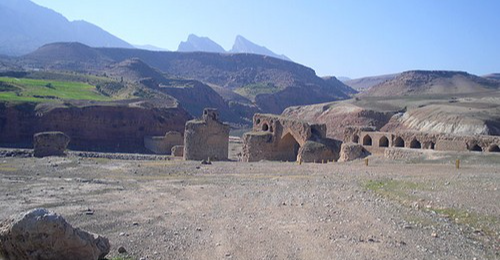 ئیلام فەیلی.. پیەڵ گاميشان لەدەس پشتگووشخستن و فەوتیان ناڵێد