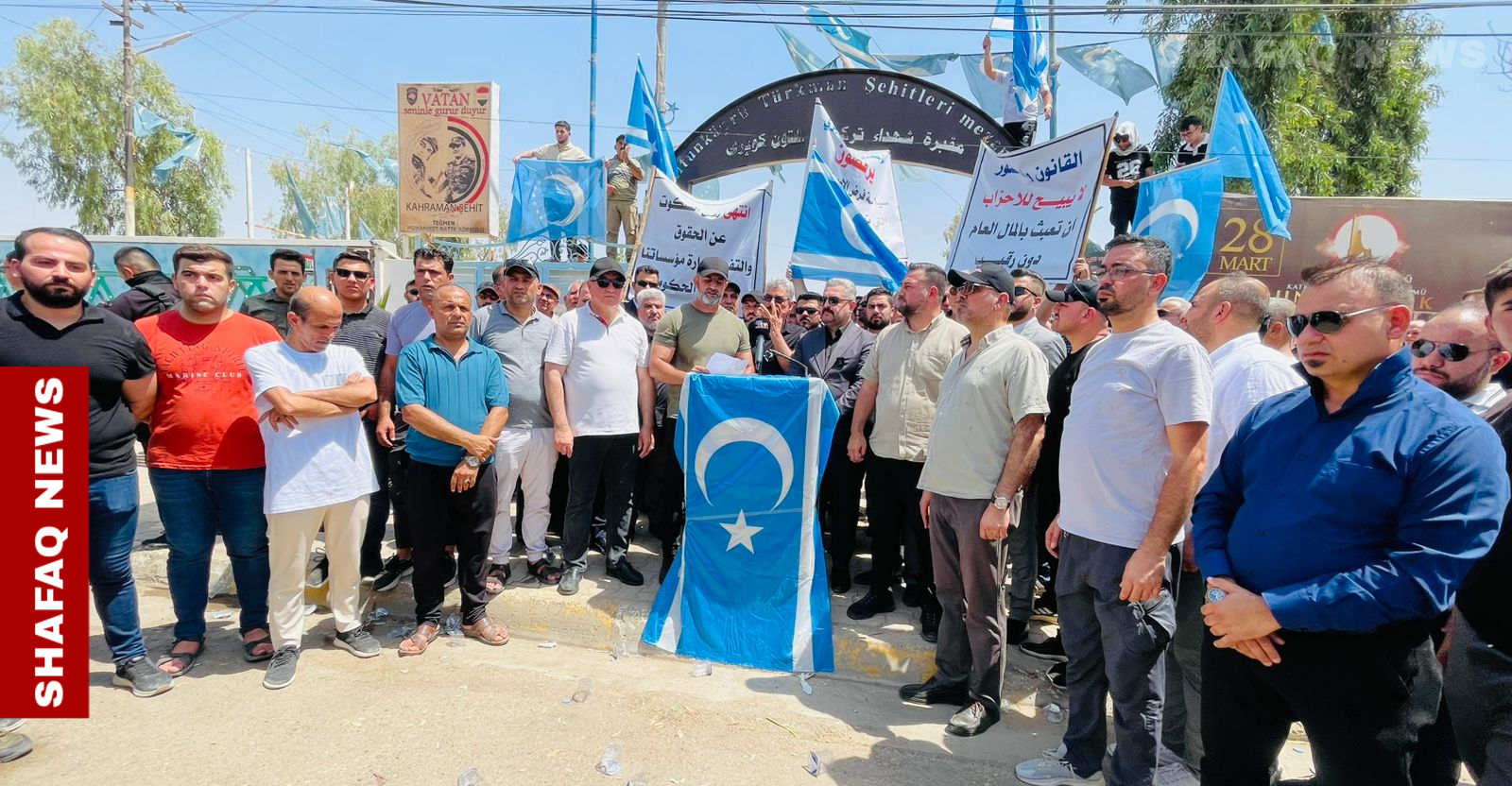 متظاهرون يقطعون طريق أربيل – كركوك (فيديو)