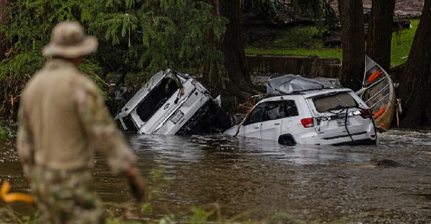 ارتفاع قتلى فيضانات تكساس إلى 82 والبحث مستمر عن المفقودين
