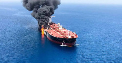 إصابات ومفقودين إثر هجوم بـ"مسيّرة" على سفينة قرب سواحل الحديدة اليمنية