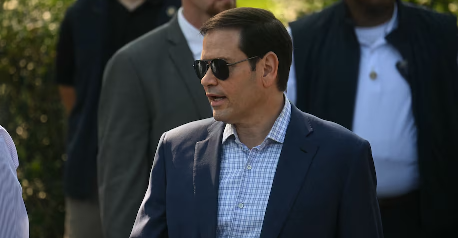 وزير خارجية "مزيف" يربك دبلوماسية إدارة ترامب