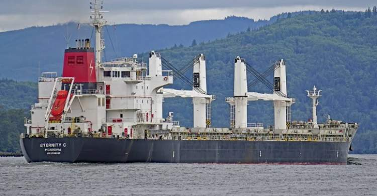 الحوثيون يكشفون تفاصيل إغراق السفينة "ETERNITY C"