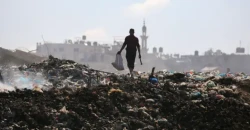 Israel pressures Hamas with disarm-or-war ultimatum