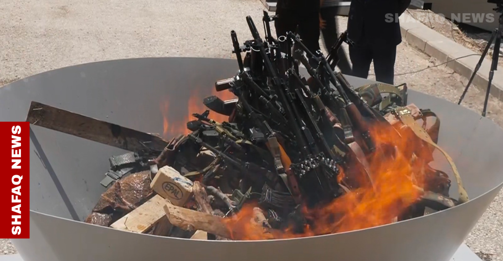 PKK disarms in blaze of weapons: Region hails new path to peace