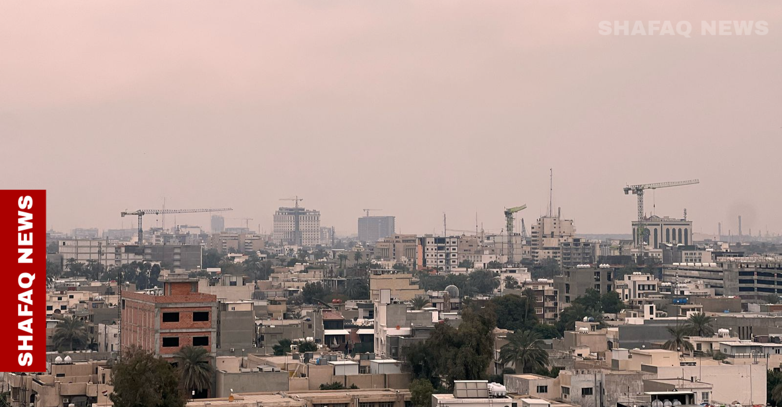 طقس العراق.. شديد الحرارة مع غبار و"زخات خفيفة" محتملة في دهوك