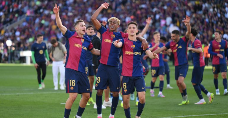 برشلونة يعلن رحيل أحد نجومه