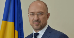 رئيس الوزراء الأوكراني يستقيل ويتجه لوزارة الدفاع