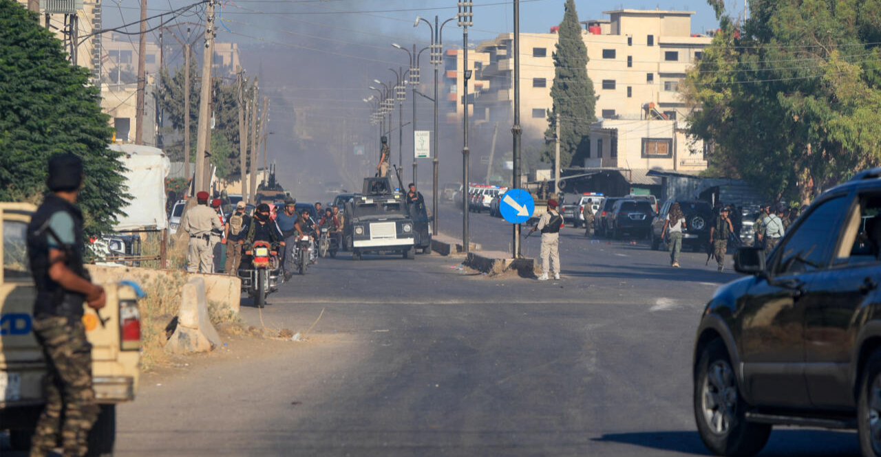 سوريا.. تجار درعا يقاطعون نظراءهم في السويداء بسبب "الخيانة العظمى"