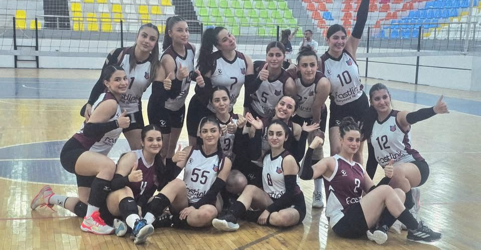 ثلاثة انتصارات في دوري السيدات للكرة الطائرة