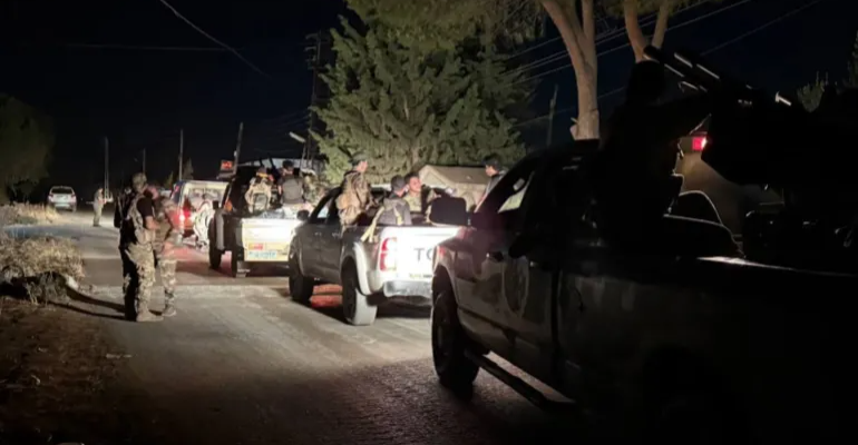 Armed tribes overrun southern Syrian villages