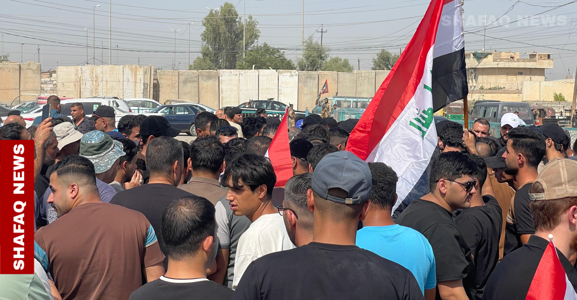 ديالى.. تظاهرة غاضبة في الخالص احتجاجا على تردي الخدمات (صور)