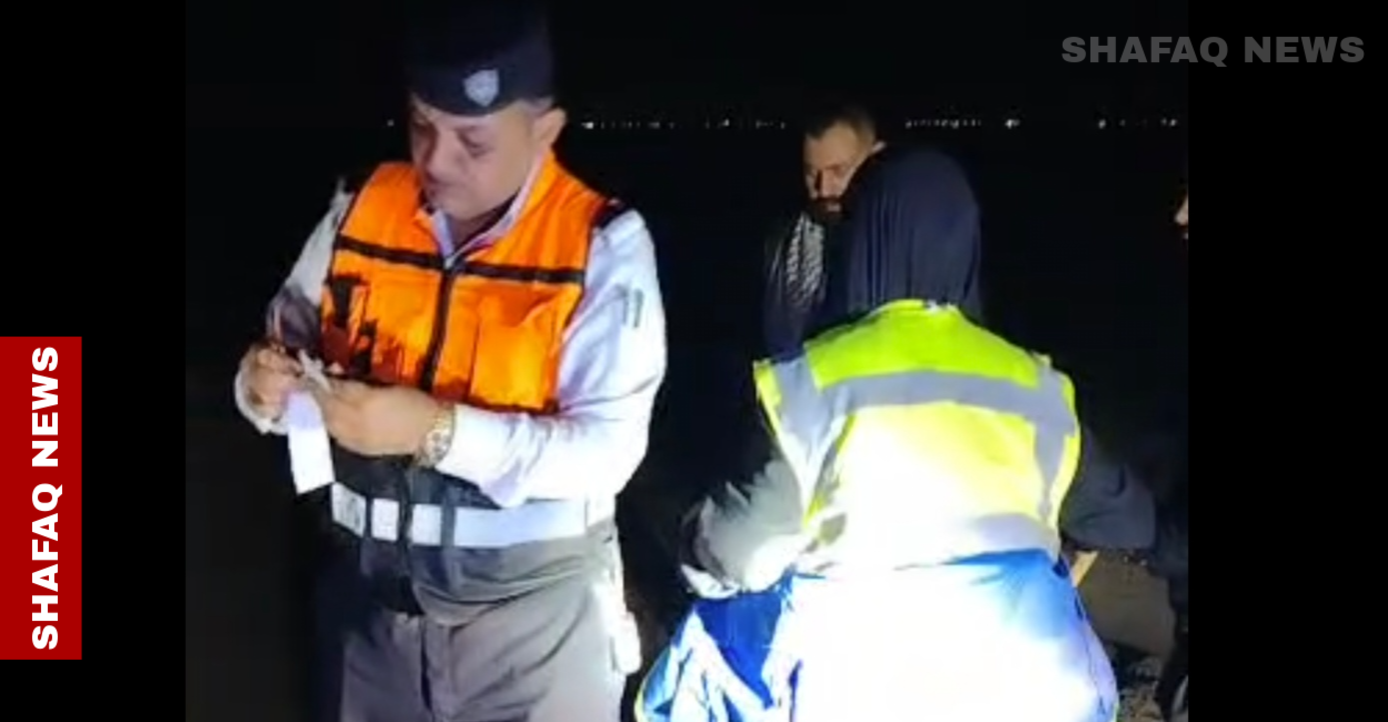 "بسترة ولاصق فسفوري".. مرور البصرة يبادر لحماية زوار الأربعينية على الطريق السريع (فيديوهات)