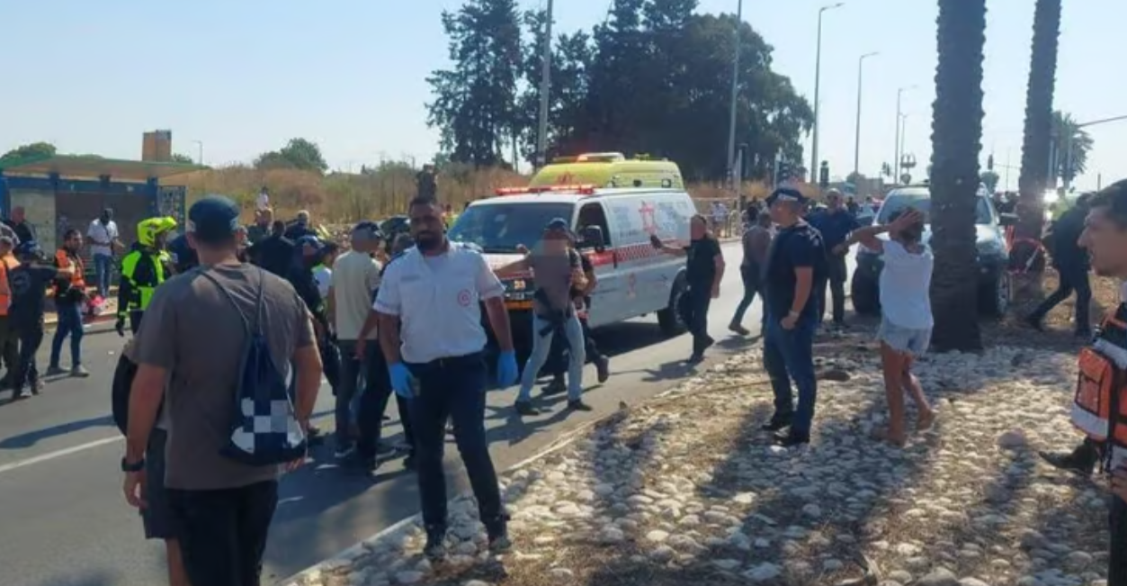 إصابة 9 إسرائيليين بحادث دهس في كفار يونا
