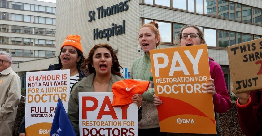 يمتد 5 أيام.. أطباء بريطانيا يضربون عن العمل