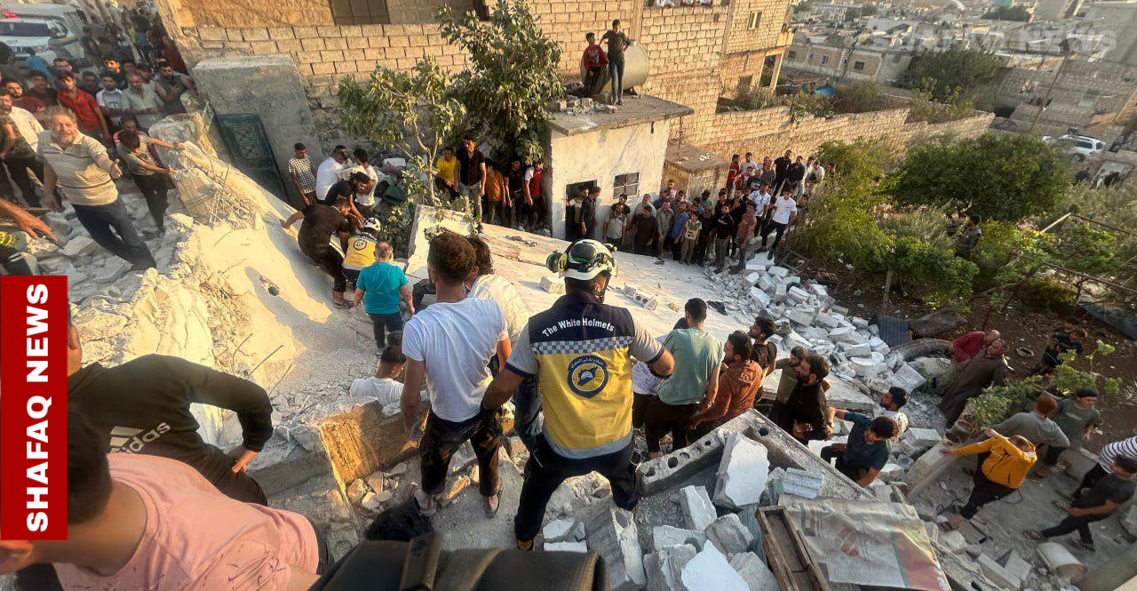 انهيار مبانٍ ومقتل ومحاصرة مدنيين إثر انفجار بريف إدلب (صور)