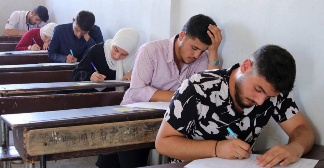 تأجيل وظروف قاسية.. عام دراسي صعب في سوريا يوقف الدورات التكميلية