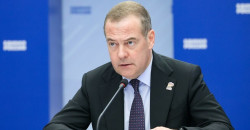 Russia’s Medvedev: Trump's threats risk US-Russia war