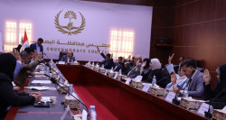 مجلس البصرة يصوّت على استضافة مدير التربية وتسمية شارع باسم "الشهيد حسن"