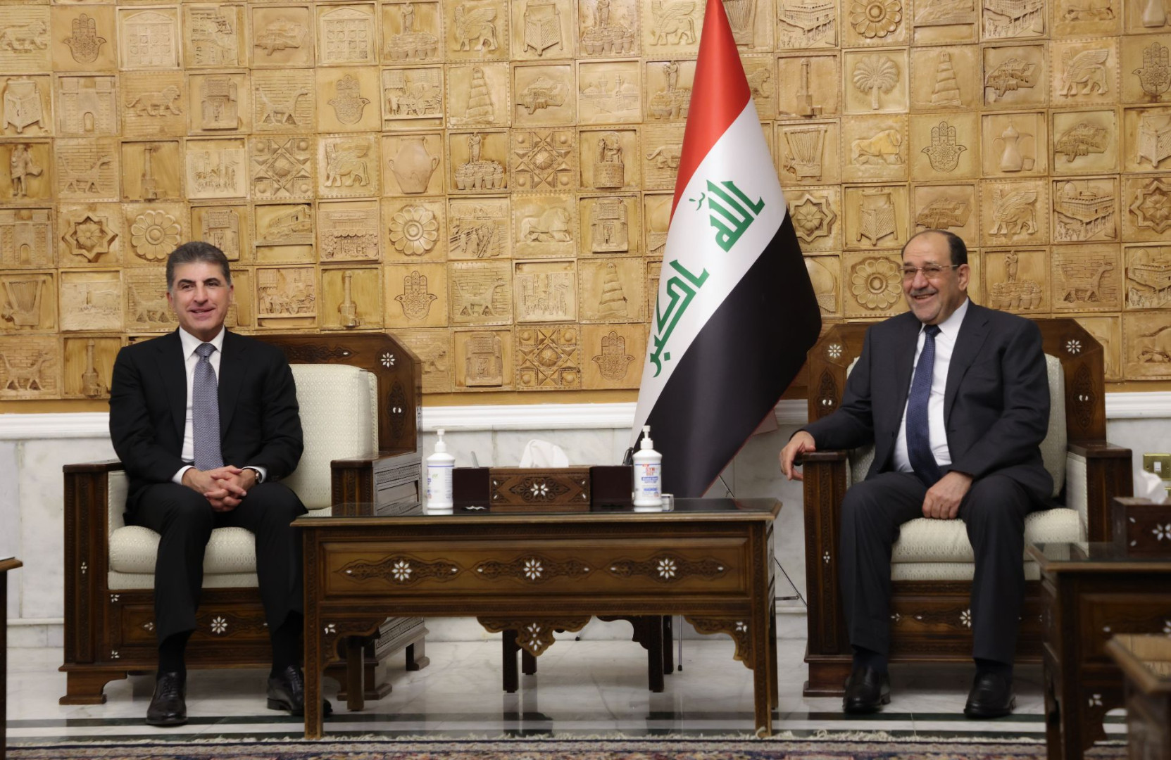 نيجيرفان بارزاني يهاتف المالكي للاطمئنان على صحته