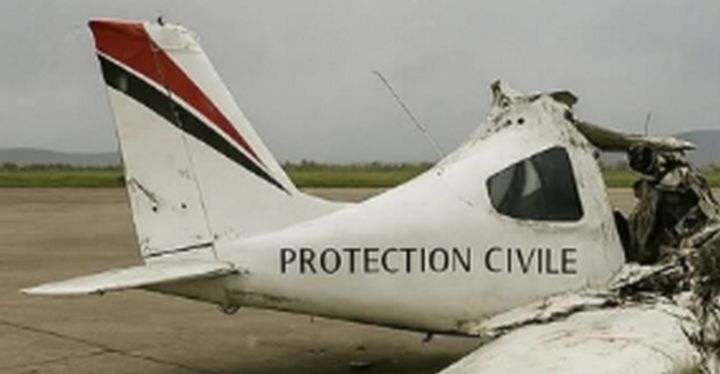 مصرع 4 أشخاص بسقوط طائرة في الجزائر