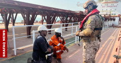 القوة البحرية العراقية تحتجز ناقلة نفط ليبيرية قبالة سواحل البصرة (صور وفيديو)