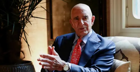 مبعوث ترامب يعلق على قرار نزع سلاح حزب الله