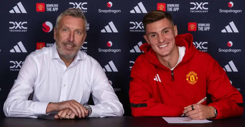 رسمياً.. مانشستر يونايتد يعلن عن صفقة هجومية