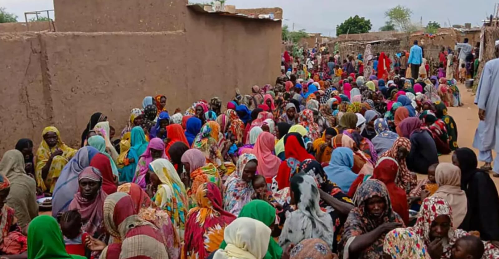 سودان.. 122 کەس وە مدوو "ورسگی" و گولەی پاڵپشتی خێرا لە شار فاشر کوشیان و زەخمداربوین