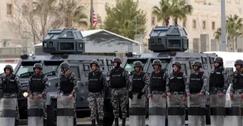 الأردن.. اعتقال قيادات إخوانية في إربد