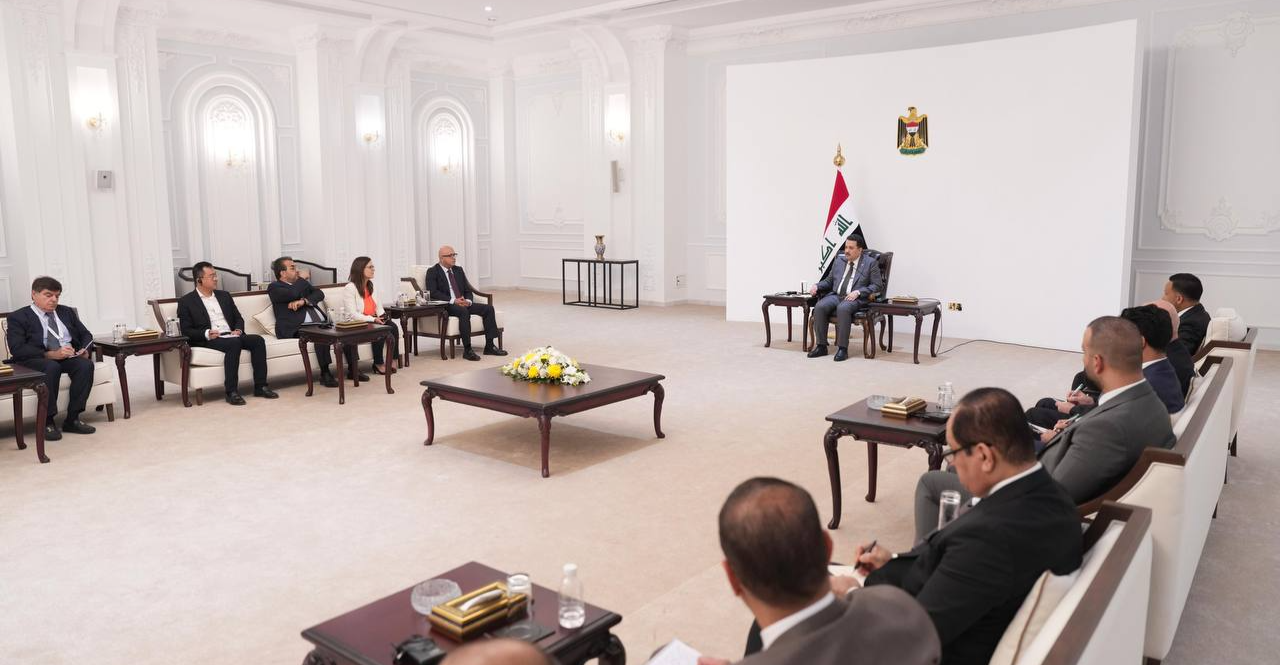 السوداني يبحث تأهيل مطار بغداد مع ائتلاف الشركات الـ6