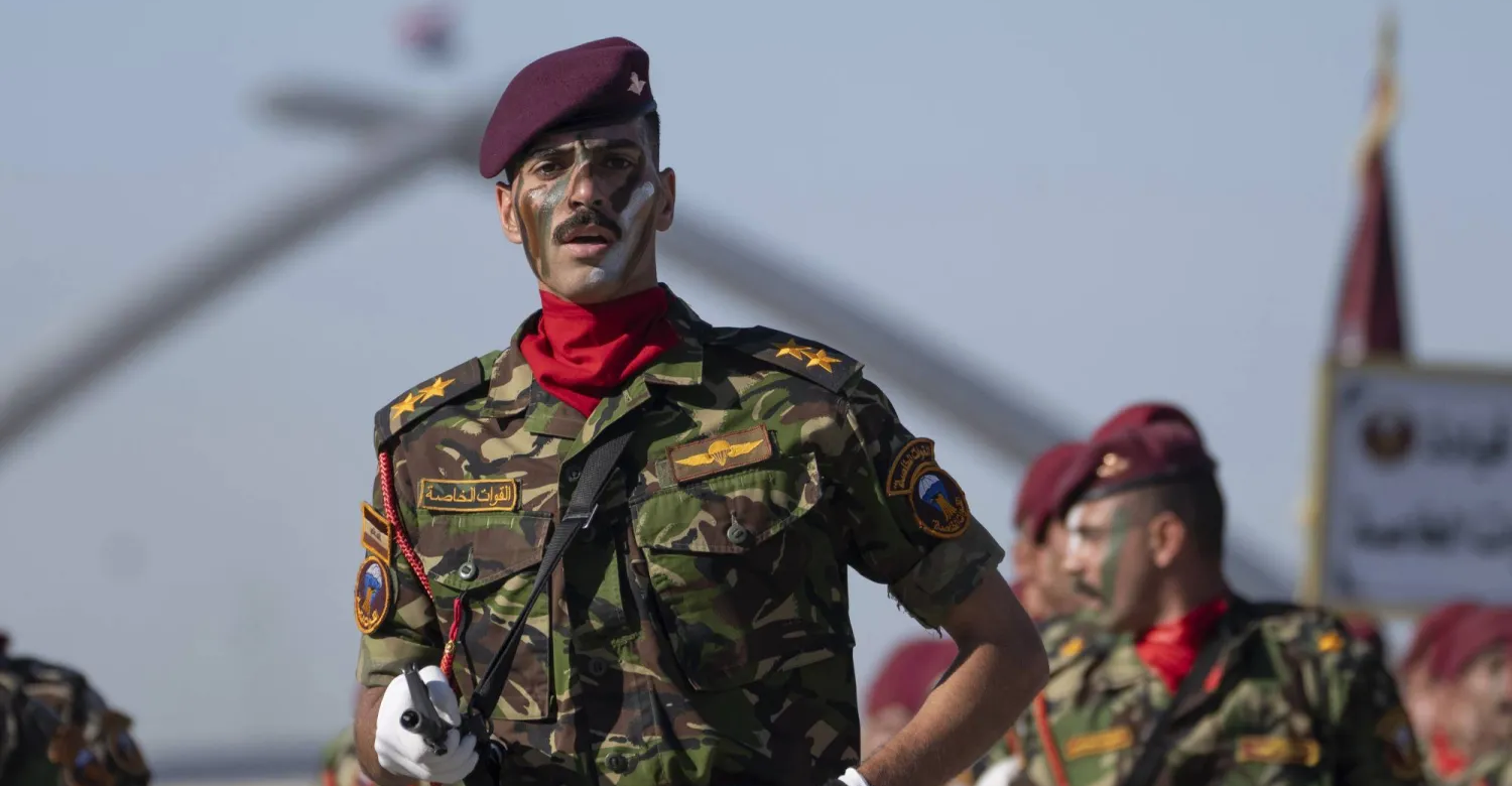 مصر تدرب 400 ضابط عراقي على "الإنزال الجوي" والاقتحامات