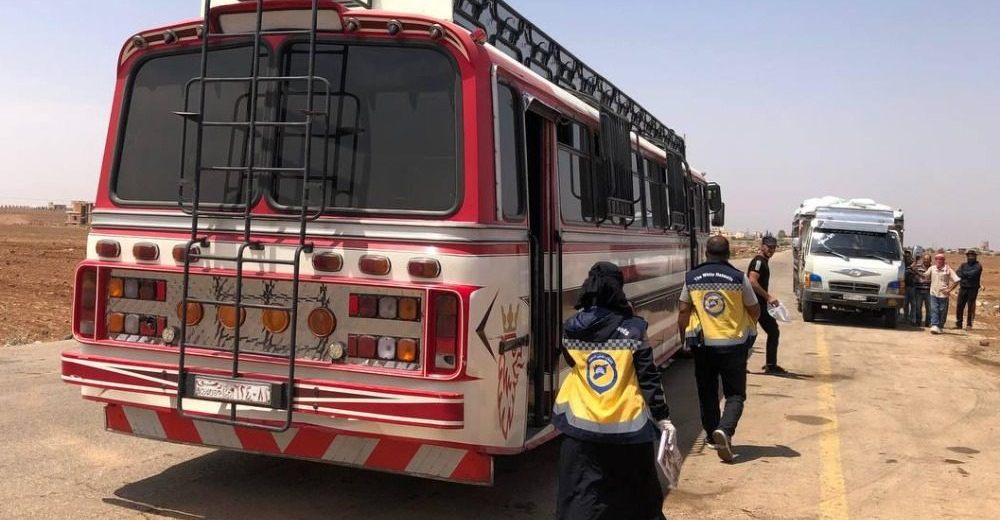 Attack on vehicles in southern Syria injures 4