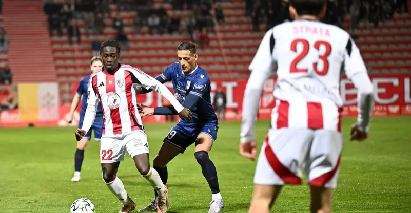 أفلس رسمياً.. نهاية نادٍ فرنسي عريق