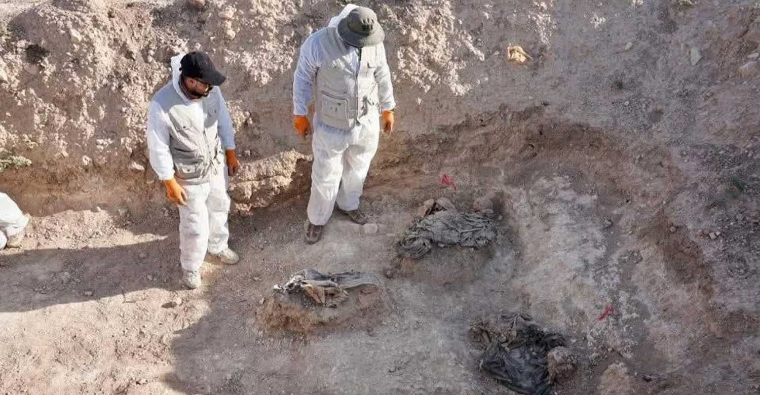 "الخسفة".. العراق يفتش عن "رُعب" داعش داخل أعمق مقبرة جماعية