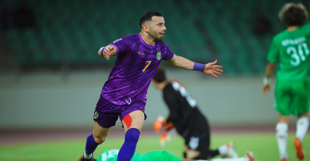 نادي الشرطة يفتقد أبو بكر والمواس في معسكره بمصر