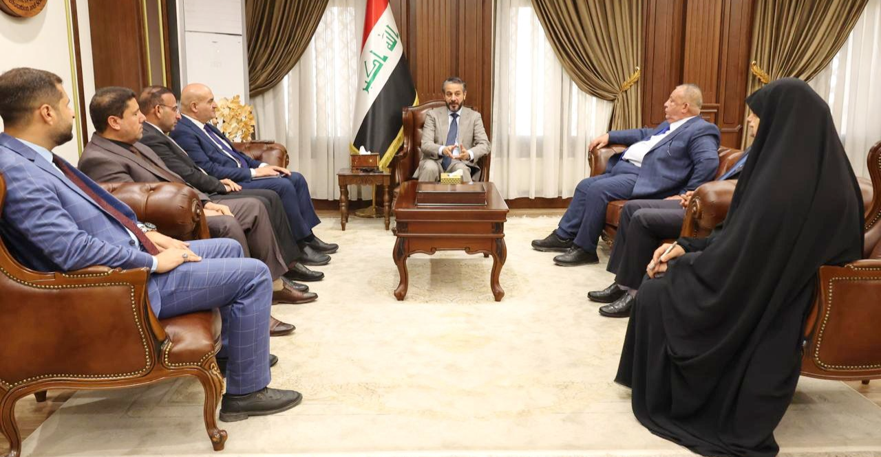 التعليم العالي تستحدث كلية مختصصة باللغة العربية وآدابها بجامعة الكوفة