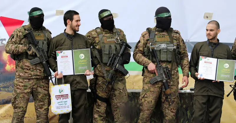 أقل من 20 أسيراً.. تصريحات ترامب تربك إسرائيل