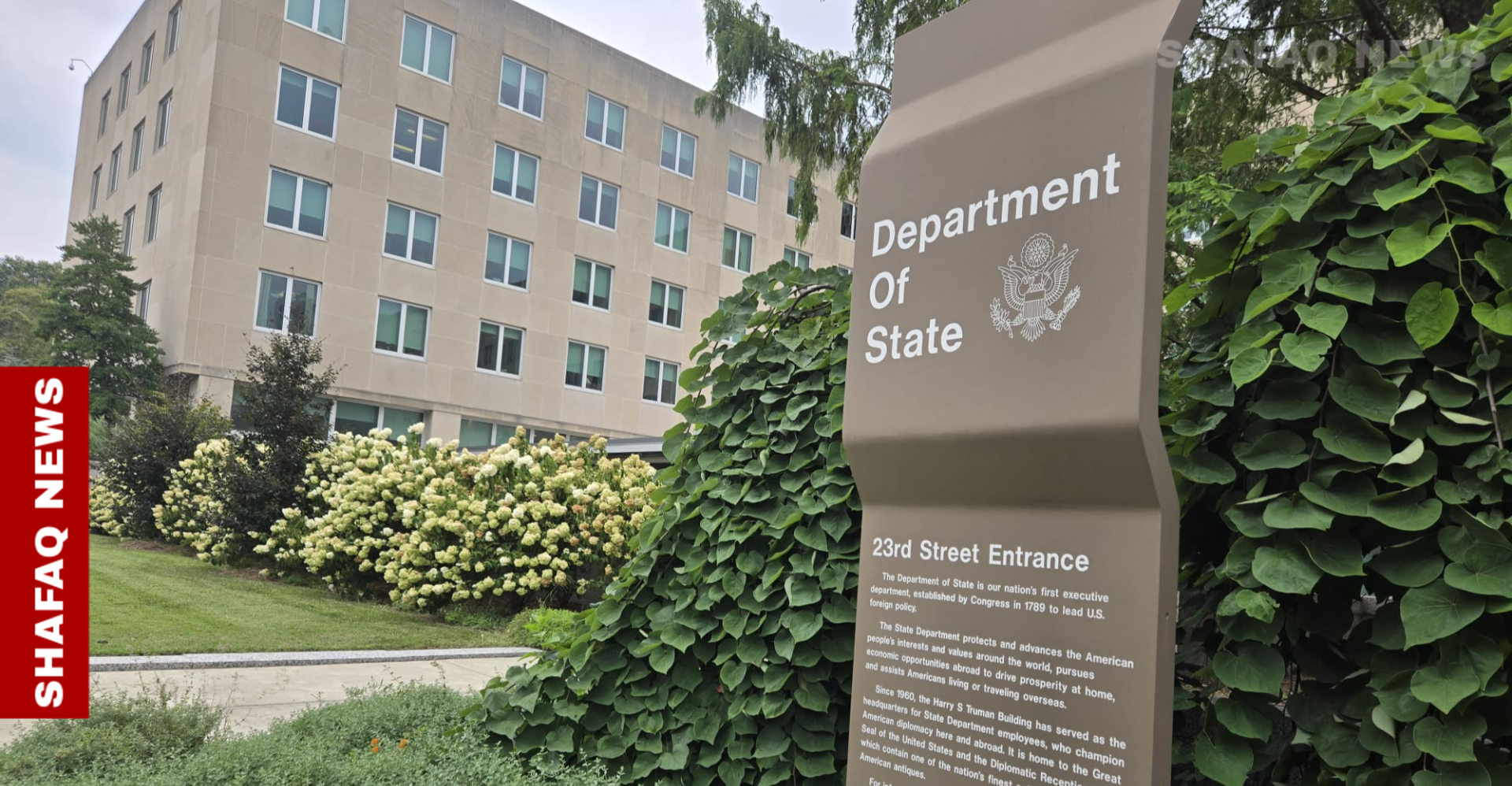 US warns Iran of joint sanctions with Europe ahead of nuclear talks