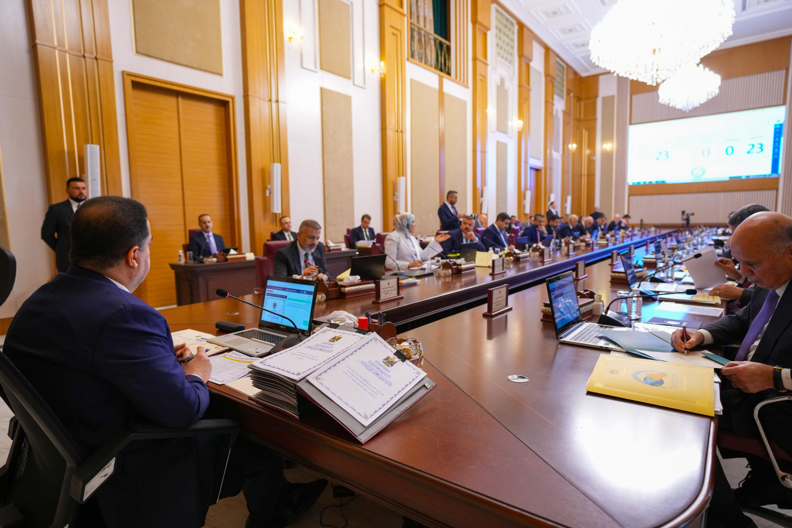 Iraq to release June salaries for Kurdistan employees