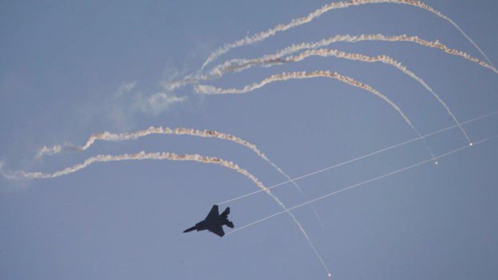 إسرائيل تجدد قصفها لمنطقة في دمشق مع تحليق مكثف