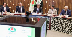 عبر مشروعين .. وزير النفط العراقي يعد بتحقيق الاكتفاء الذاتي بانتاج البنزين في 2025