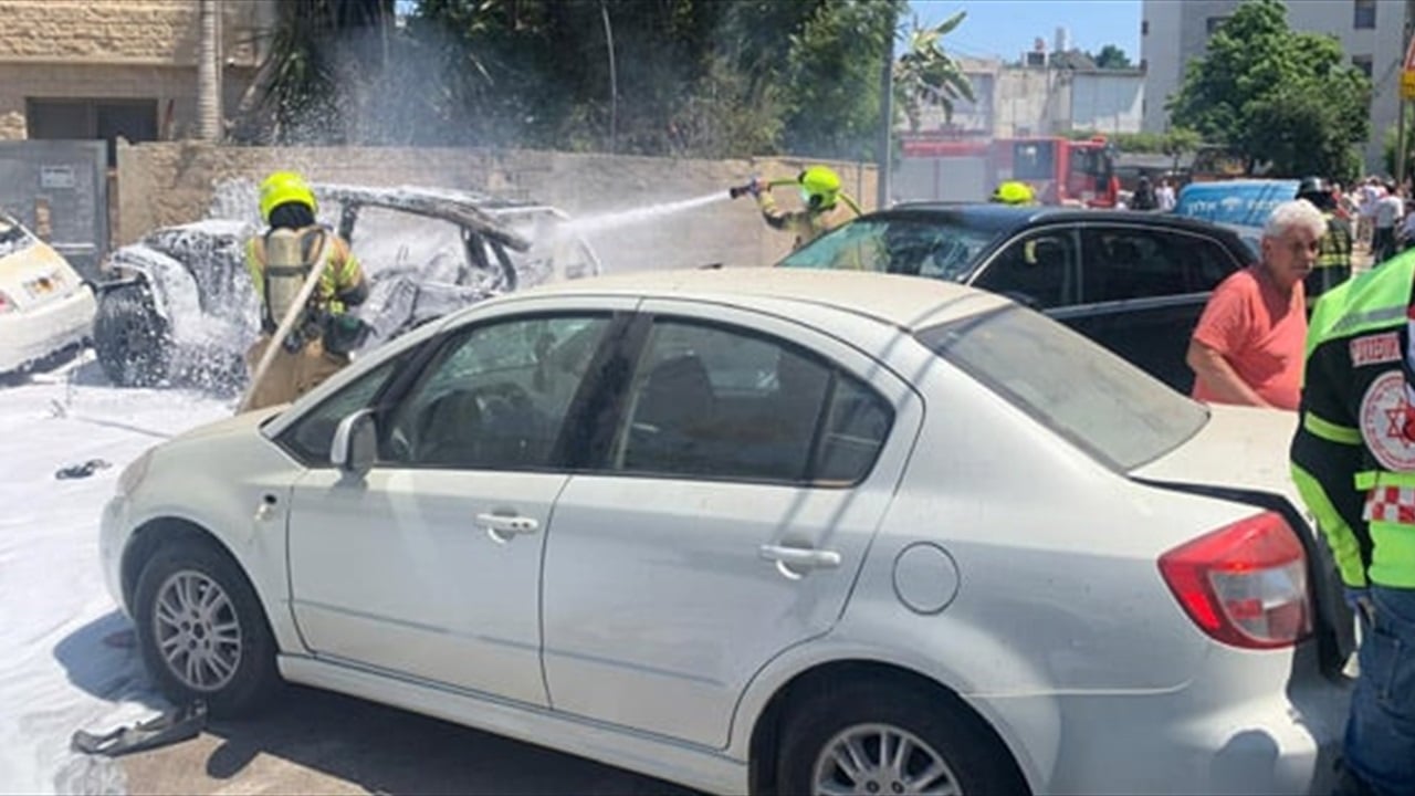 تەقیان ماشینیگ لە تەلئەبیب