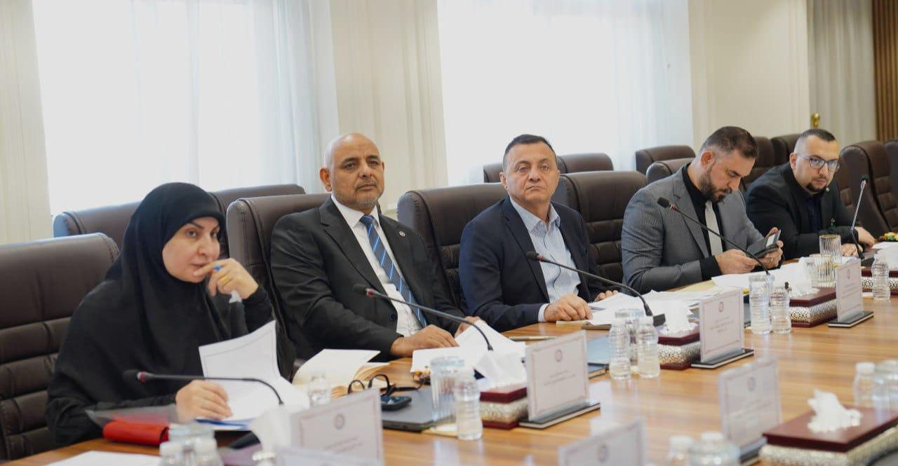 9 مستشفيات حكومية "متلكئة ومتوقفة" في العراق