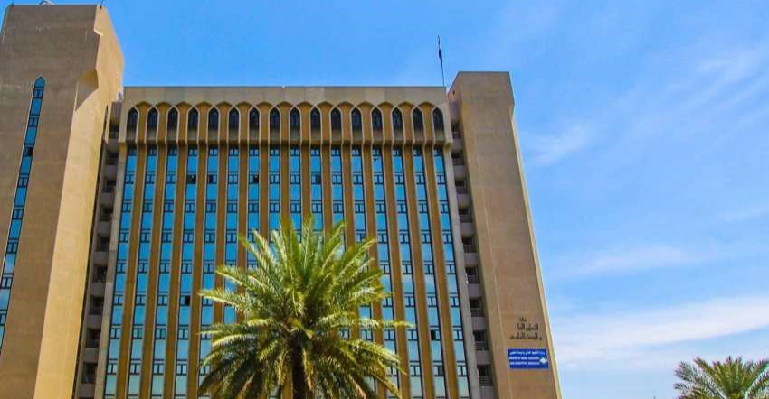 التعليم العراقية تطلق استمارة القبول المركزي وتوضح الضوابط