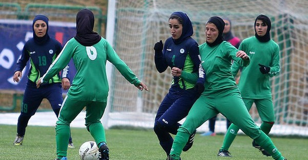 قرابة النصف.. اللاعبات الكورديات يسيطرن على منتخب إيران النسوي